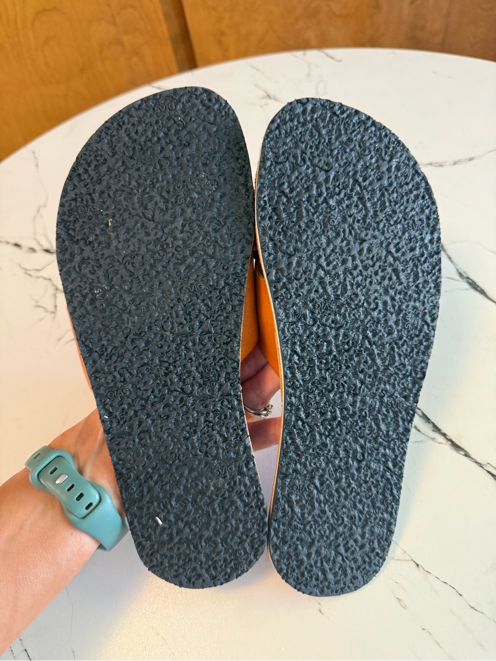 Womens Crupon Sandals. Ollie barefoot. 
Size 39/8.5 - Picture 5 of 5